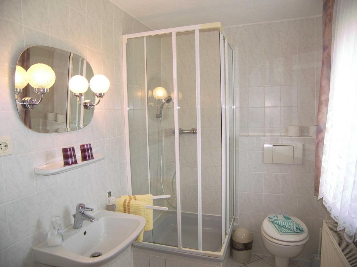 Ferienhaus Alice 10 Gehminuten Vom Strand Entfernt Heringsdorf  Extérieur photo